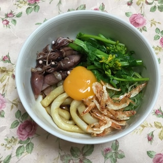 菜花とホタルイカと桜エビの伊勢うどん